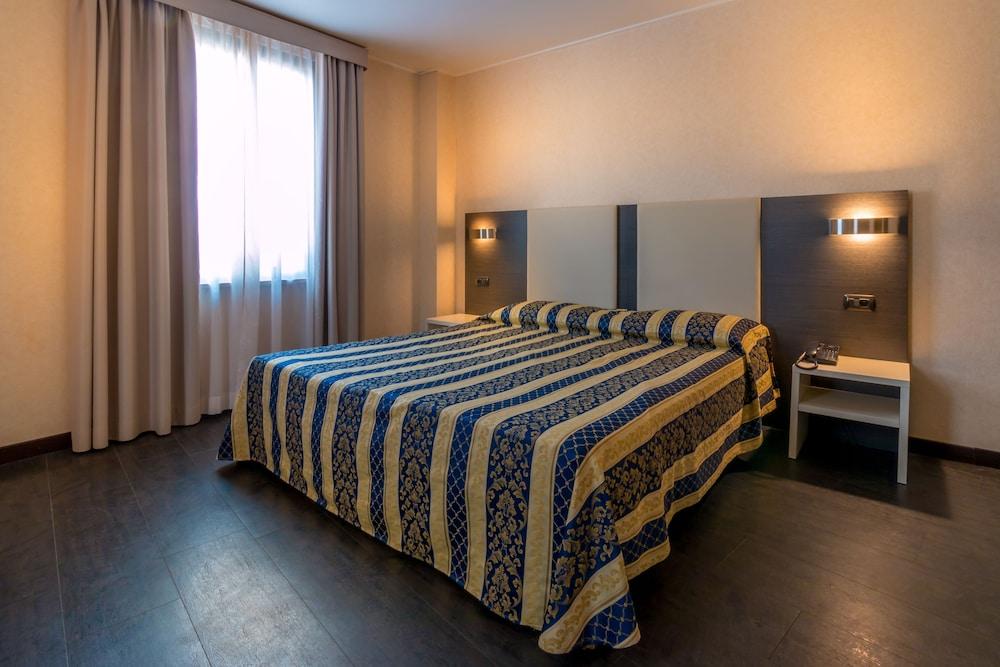 Alfred Hotels Monaco - Ex Forum - Hotel Renove Beausoleil Buitenkant foto