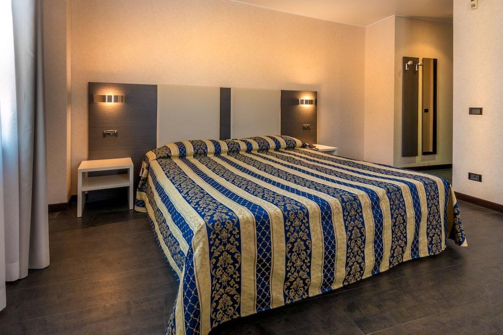 Alfred Hotels Monaco - Ex Forum - Hotel Renove Beausoleil Buitenkant foto
